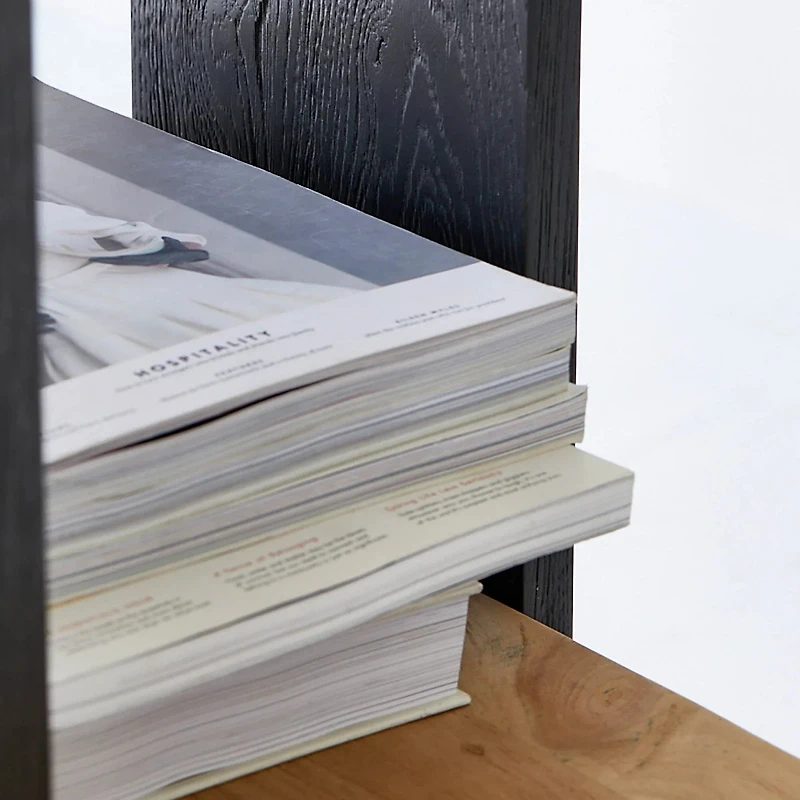 Quintis Bookcase