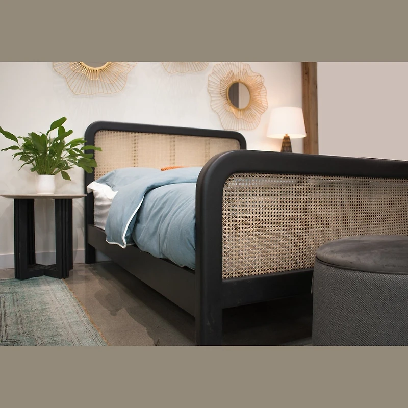 Cane Oval Queen Bed