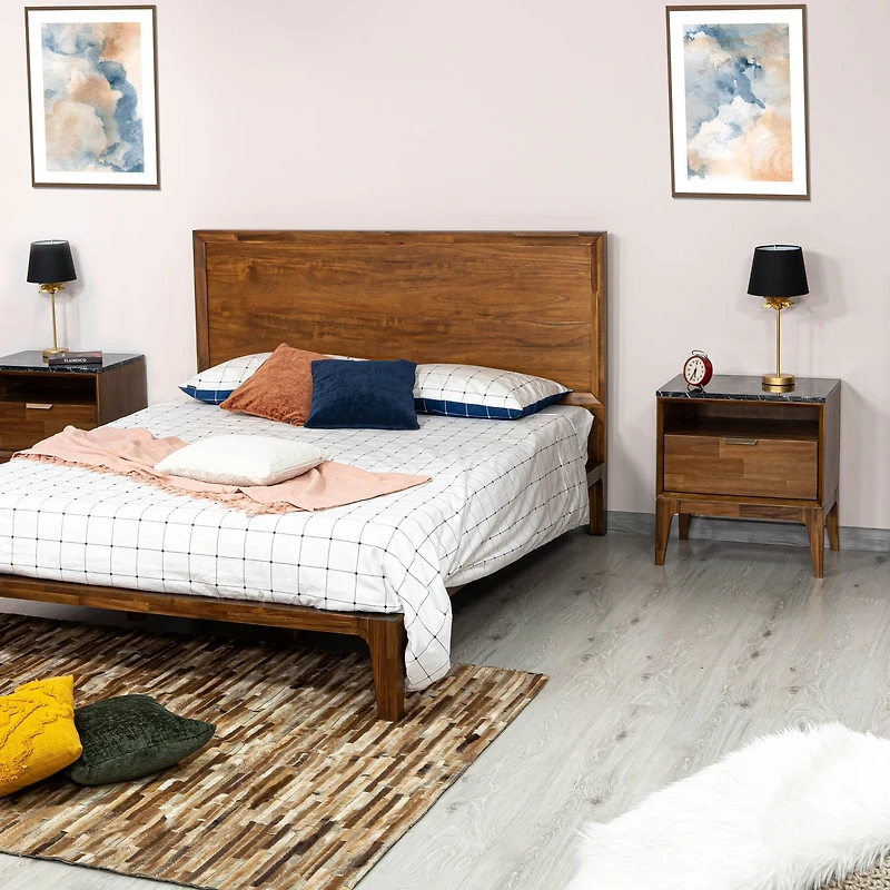Natura Nightstand