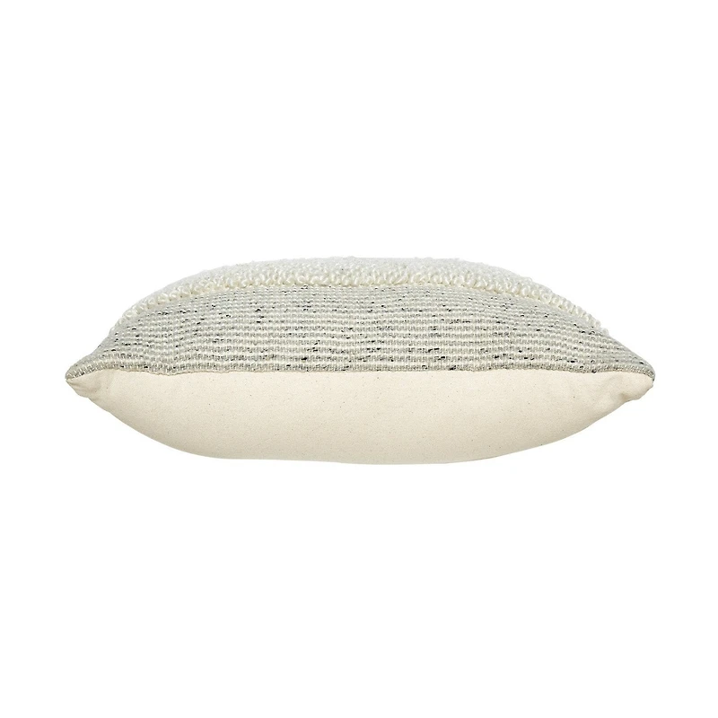 Rowcher Pillow