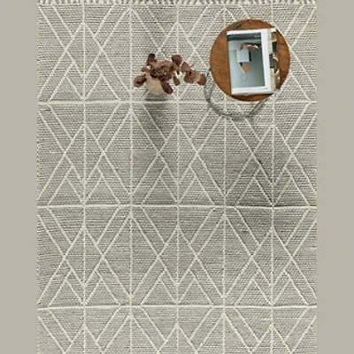 Labin Hand Woven Rug - White/Gray