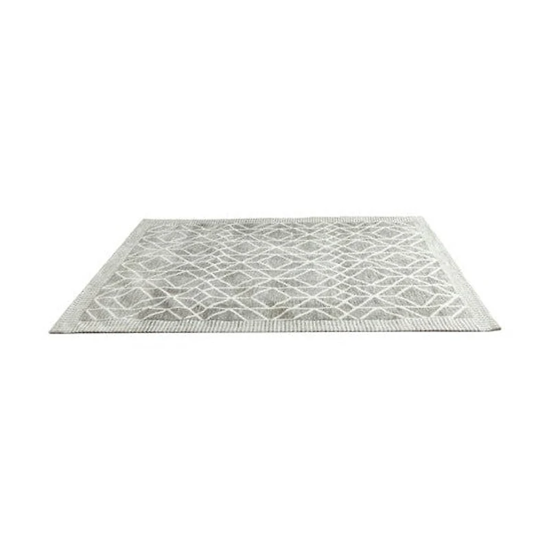 Madon Machine Woven Rug - Grey / Ivory