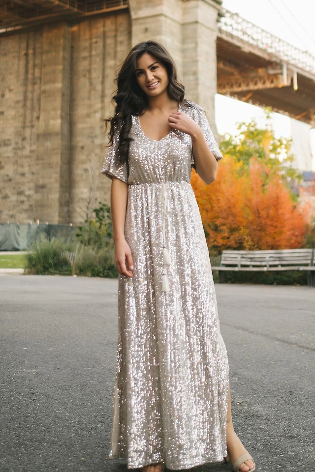amy lynn silver dress AMY LYNN Dress 'Gracie' in Taupe, Silver Grey