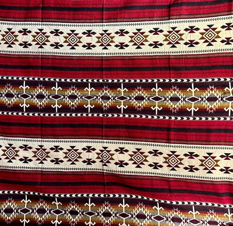 Alpaca Crafted Blanket- Geometric