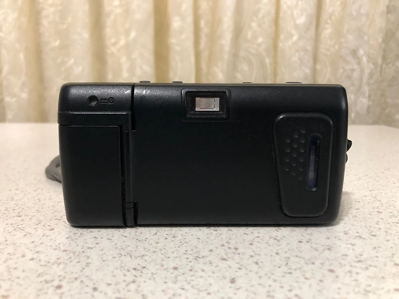 Olympus Infinity II 35mm Point & Shoot Film Camera