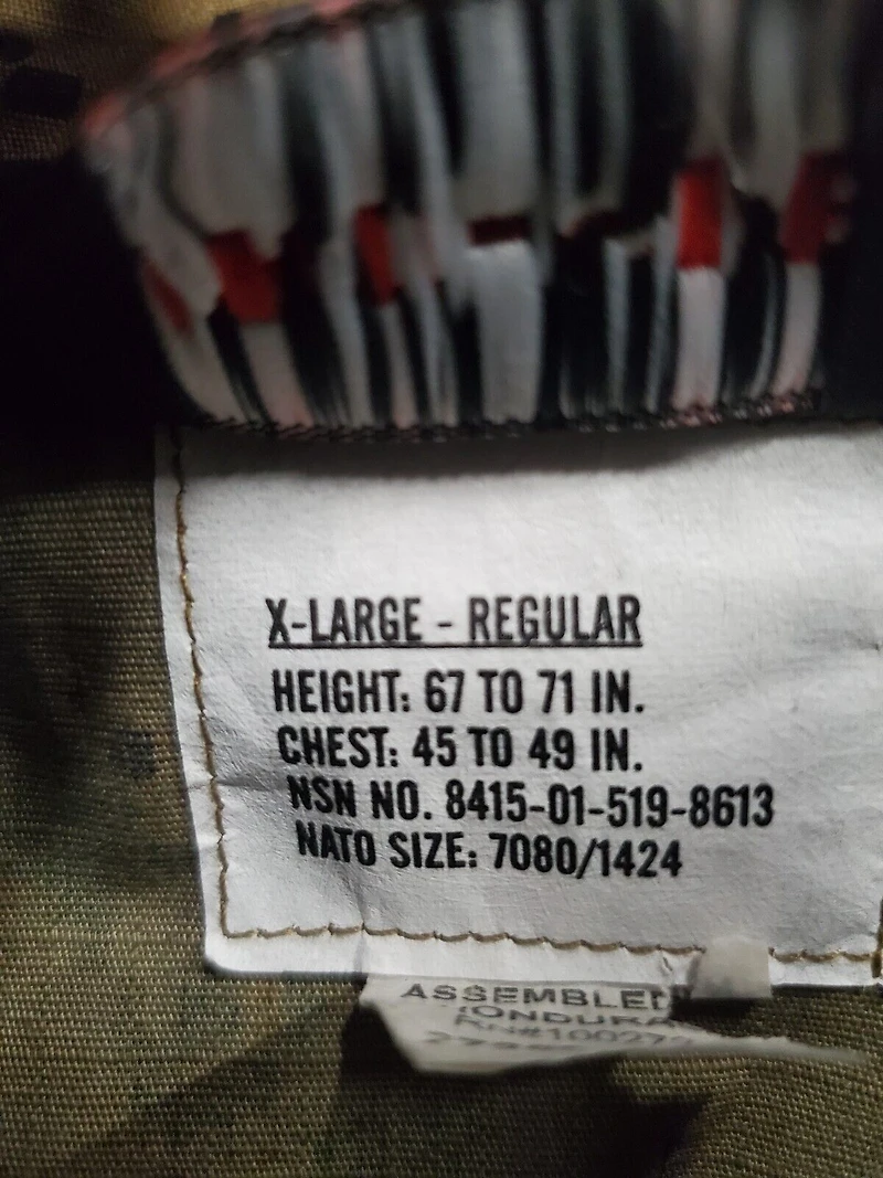 Mens Camouflage Jacket Size XL