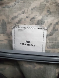 Mens U.S Air Force Camouflage Jacket 46R Fits Large