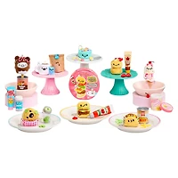 MGA's Miniverse Make It Mini Plush Series 1 DIY Food-Themed Collectible Craft Kit