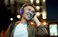 Disco Rave: Wireless HD Headphones with RGB Lights