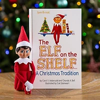 Elf On The Shelf® Official Christmas Tradition Kit (Blue Eye Boy English/French) Includes Storybook & Scout Elf!