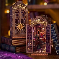 Rolife Book Nook & Wonderland LED Magic Fantasy Corner DIY Kit (185pc)