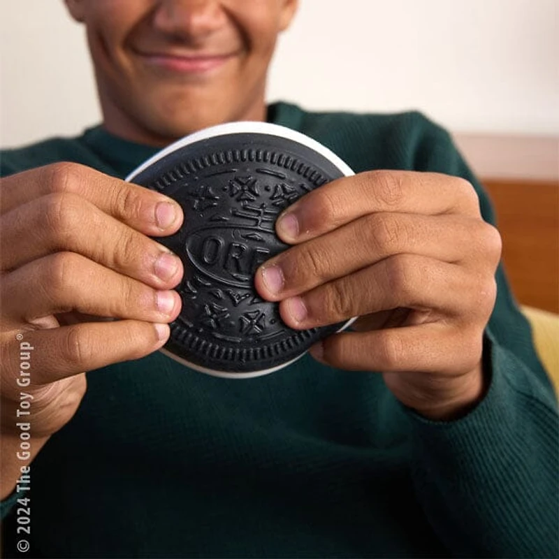 OREO® Sandwich Cookie Squishi Fidget Toy (1pc)