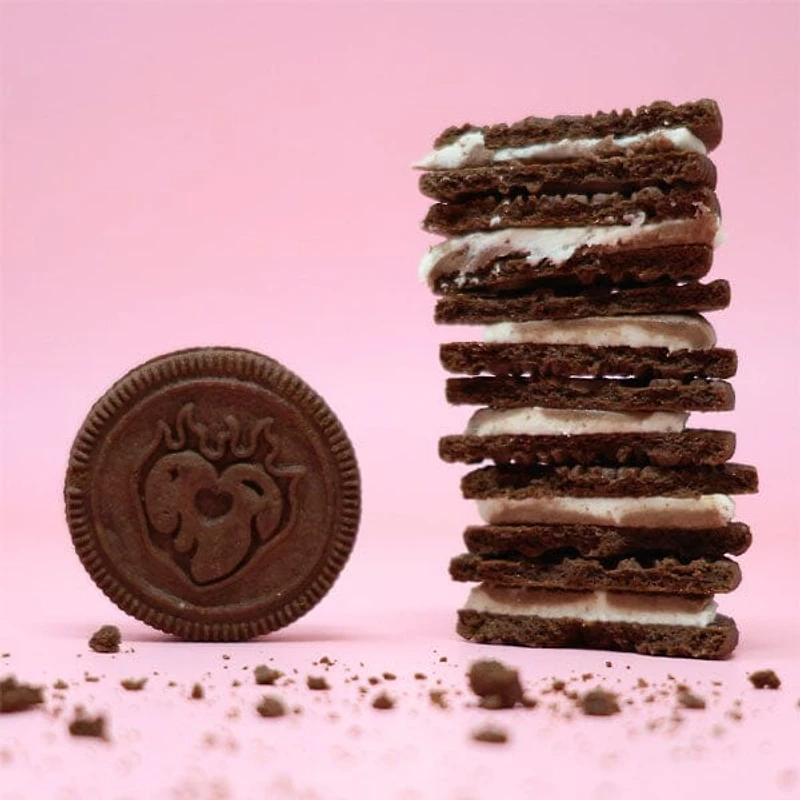 OREO x Selena Gomez Chocolate Sandwich Cookies w/ Cinnamon Creme Filling (303g) Limited Edition