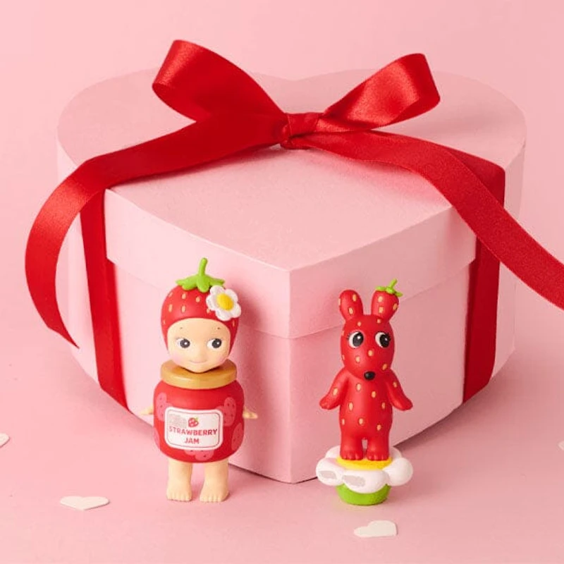 Sonny Angel Collectable Mini Cherub Figurines Strawberry Love Series Blind Box (1pc)