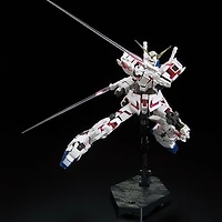 BANDAI Hobby RG #25 RX-0 Unicorn Gundam 1/144 Scale 5" Model Kit