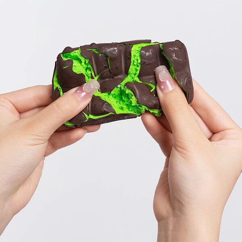 Wax Squishies® Chocolate Bar Wax Crackle Fidget Clay Toy (1pc)