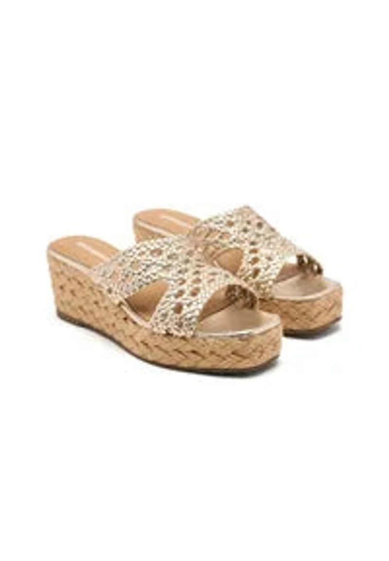 Gioseppo Brimfield platform