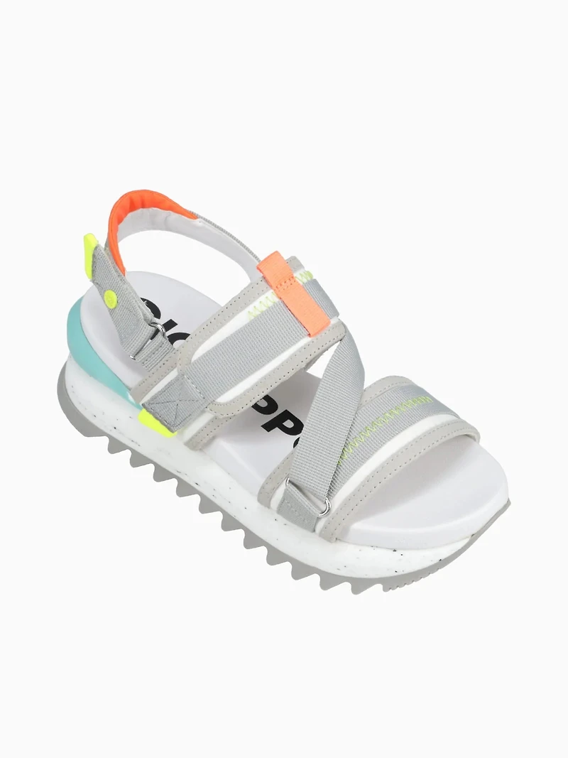 Gioseppo Blaru white