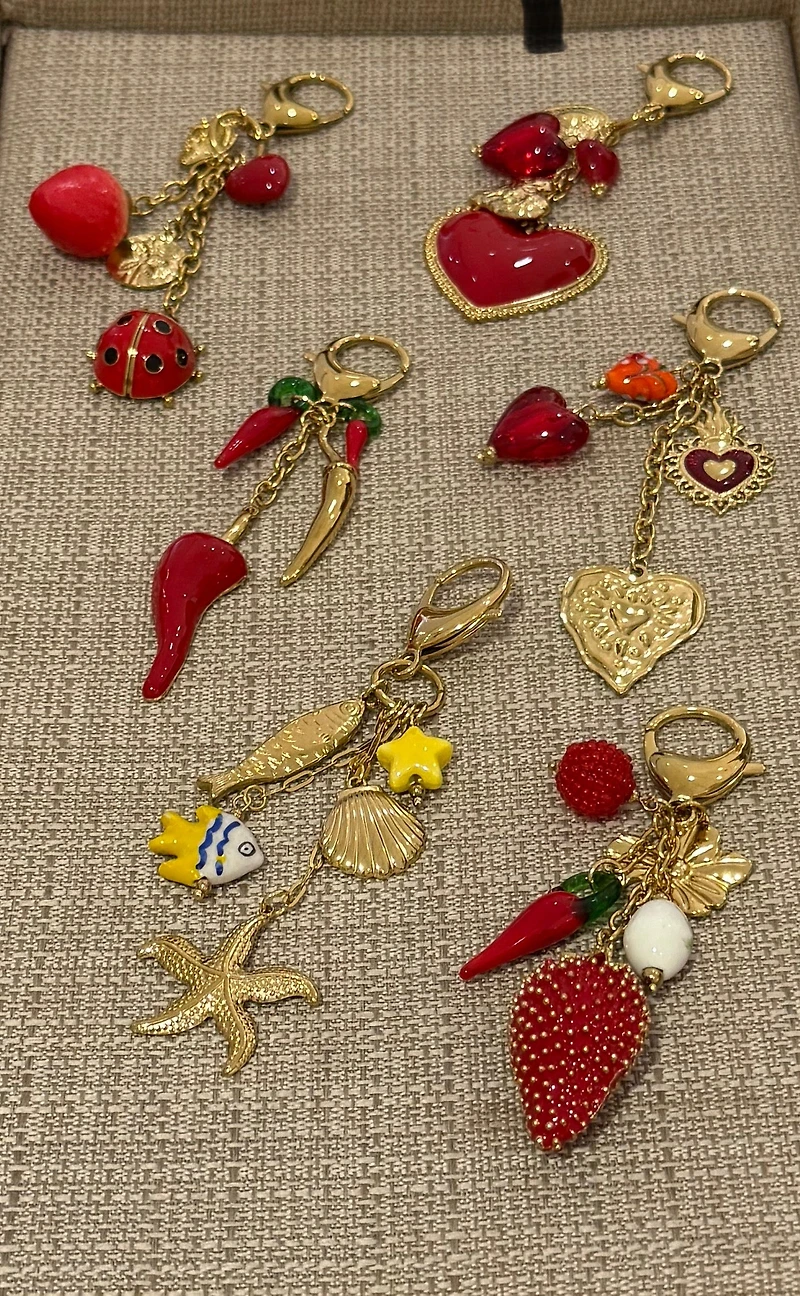 B gold key chain