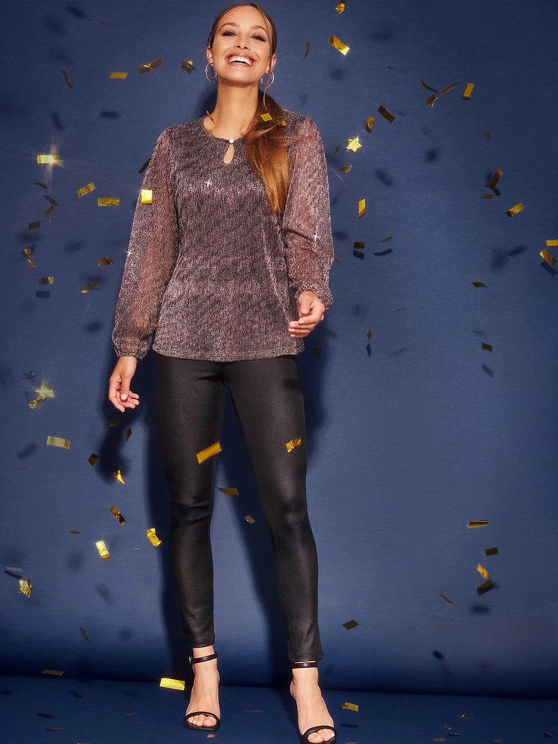 Long-sleeve semi-fitted t-shirt