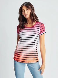 T-shirt semi-ajusté à manches courtes