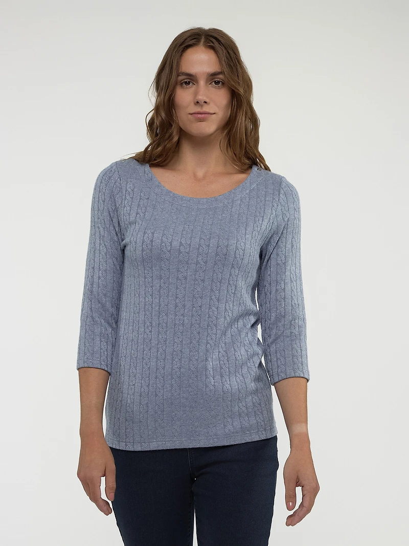 3/4-sleeve semi-fitted t-shirt