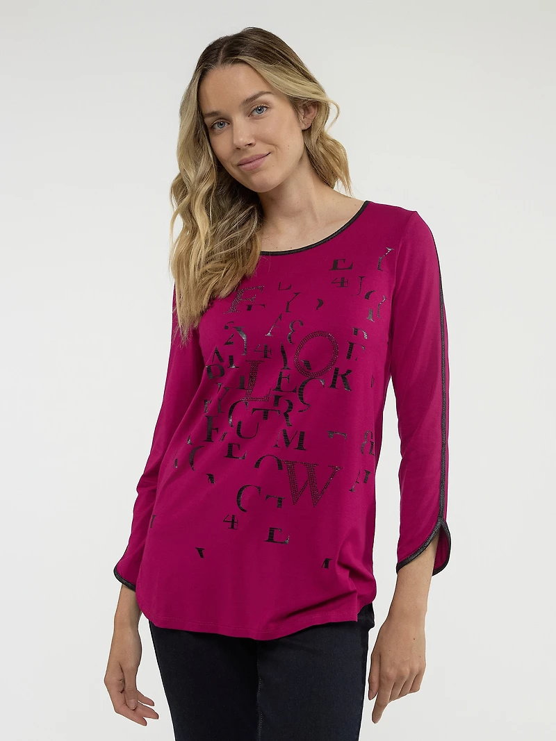 Semi-fitted knit tunic