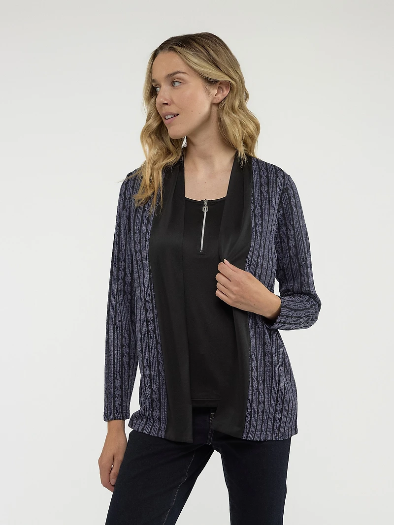 Long-sleeve semi-fitted t-shirt