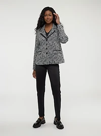 Long knit semi-fitted vest