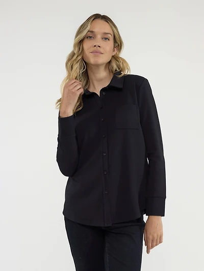 Long-sleeve semi-fitted blouse with buttons