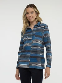 Long-sleeve semi-fitted blouse with buttons