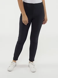 Narrow fitted pull-on ankle pant