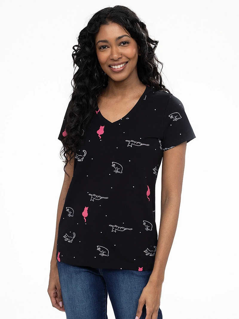 Short-sleeve semi-fitted t-shirt