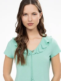 Short-sleeve semi-fitted t-shirt