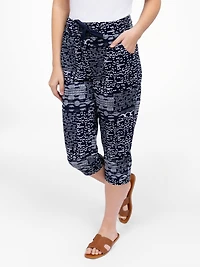 Pull-on capri