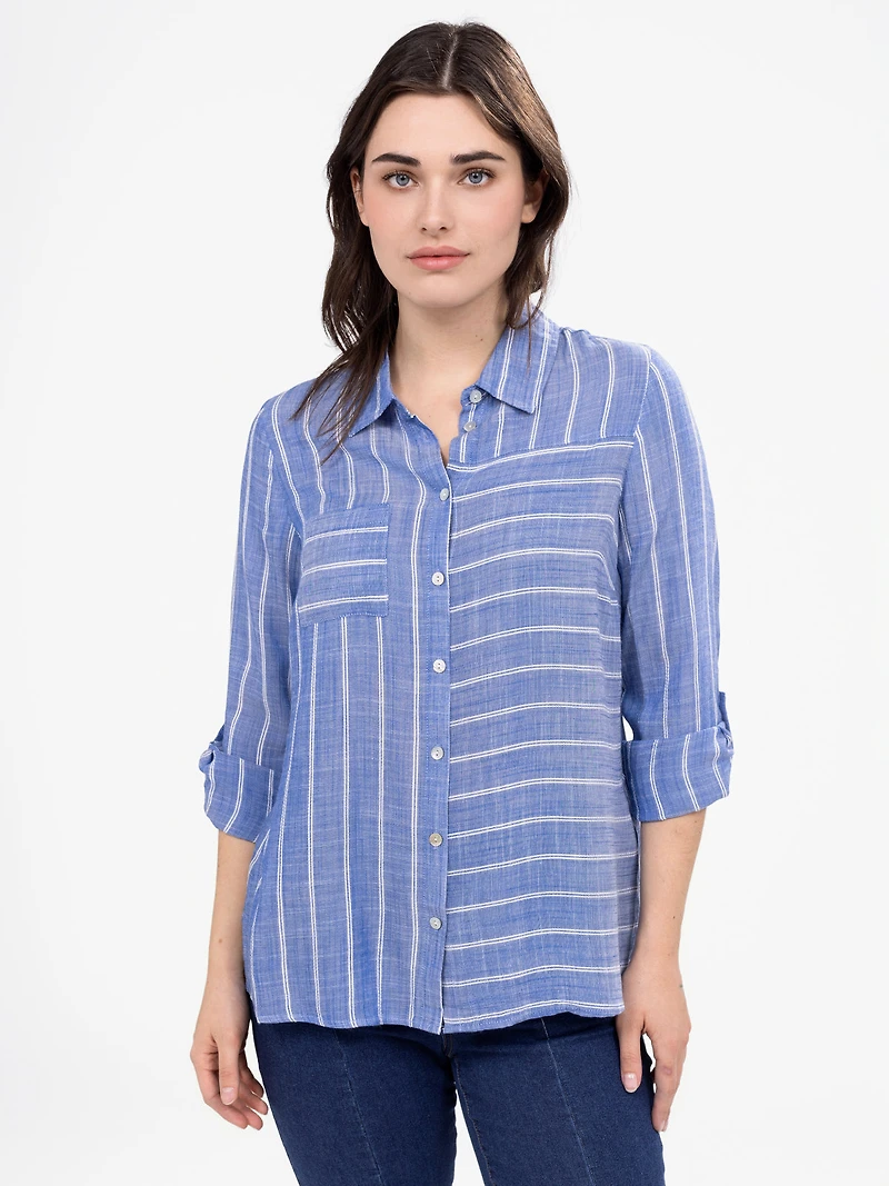 Blouse semi-ajustée à manches longues avec boutons