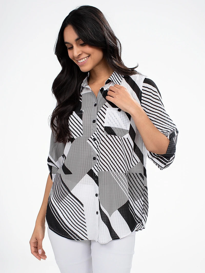 3/4-sleeve semi-fitted tunic length blouse with buttons