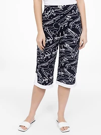 Flared pull-on capri
