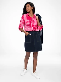 3/4-sleeve semi-fitted tunic length blouse with buttons