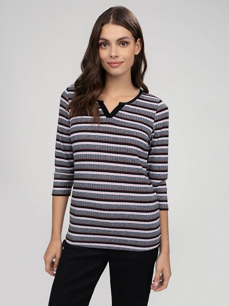 3/4-sleeve semi-fitted t-shirt