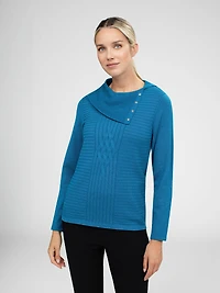 Long-sleeve sweater