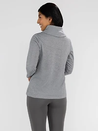 Semi-fitted knit tunic