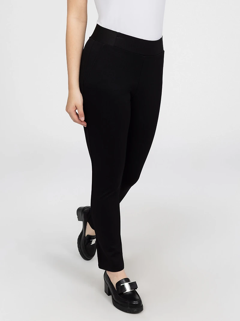 Narrow fitted pull-on ankle pant