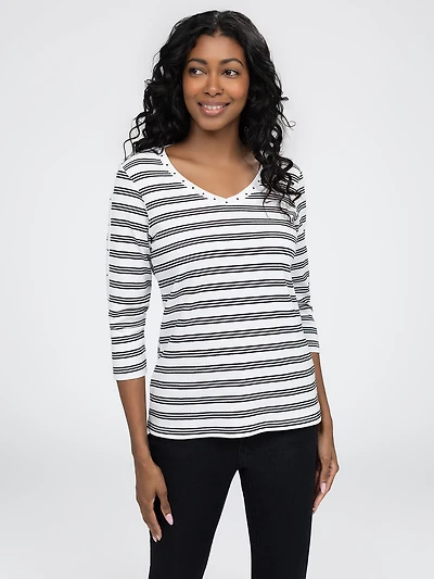Long-sleeve semi-fitted t-shirt