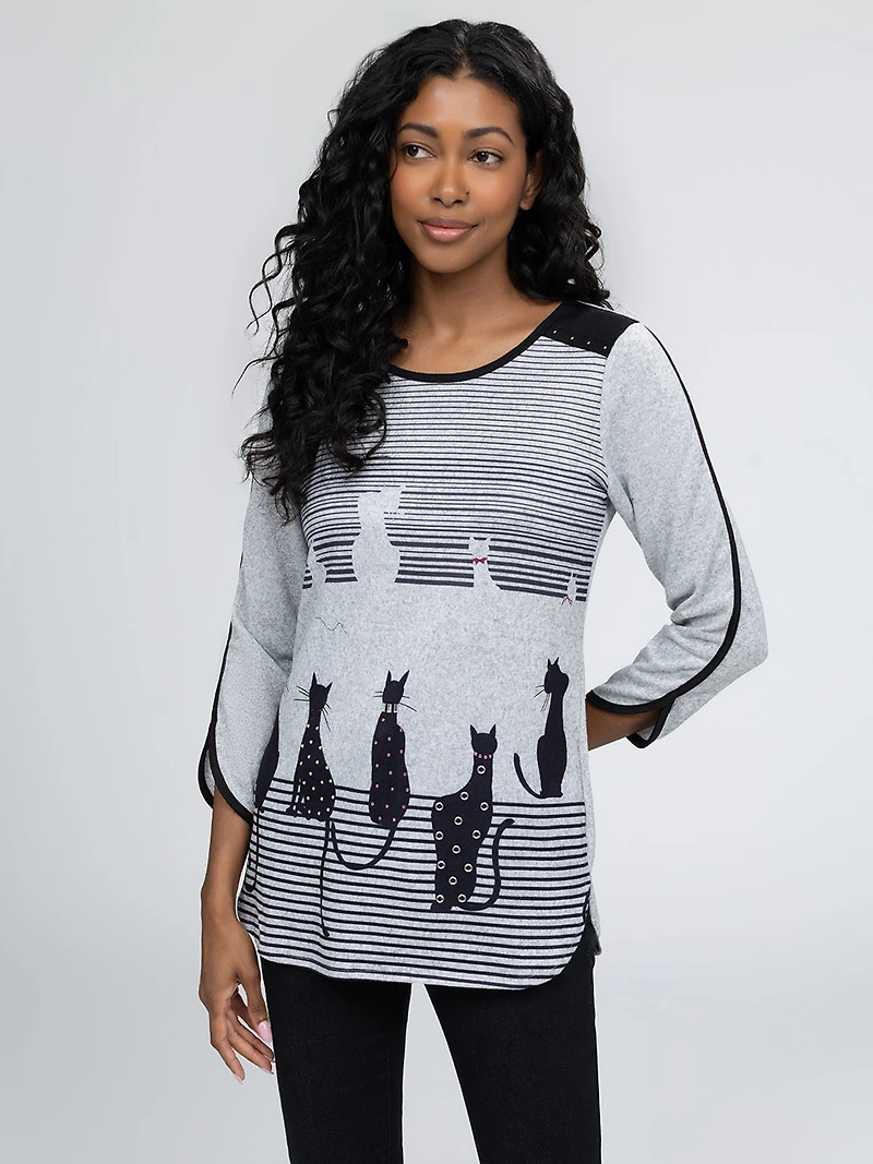 Semi-fitted 3/4 sleeve tunic