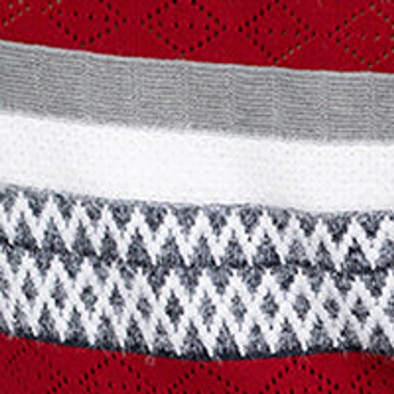 3/4-sleeve semi-fitted pullover sweater
