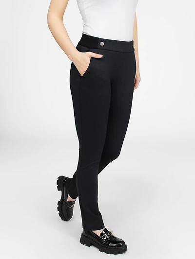 Narrow semi-fitted pull-on pant