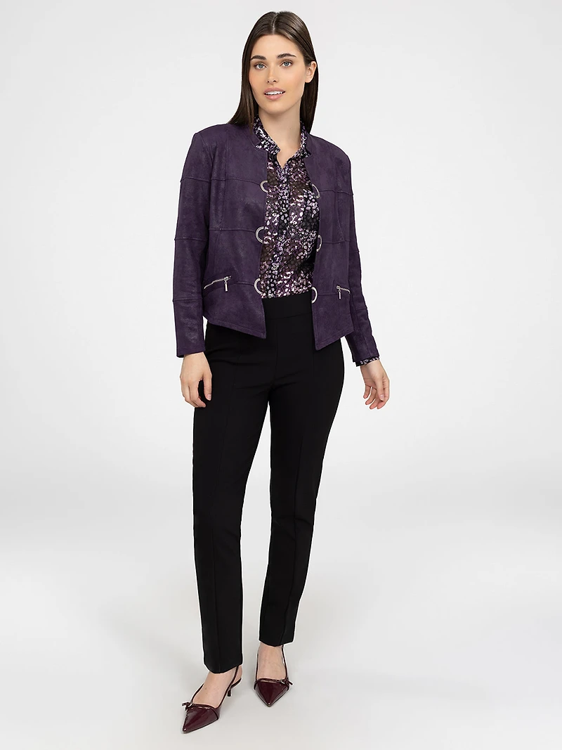 3/4-sleeve semi-fitted blouse with buttons