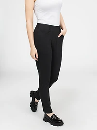 Straight semi-fitted pull-on dress pant