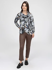 Long-sleeve semi-fitted t-shirt